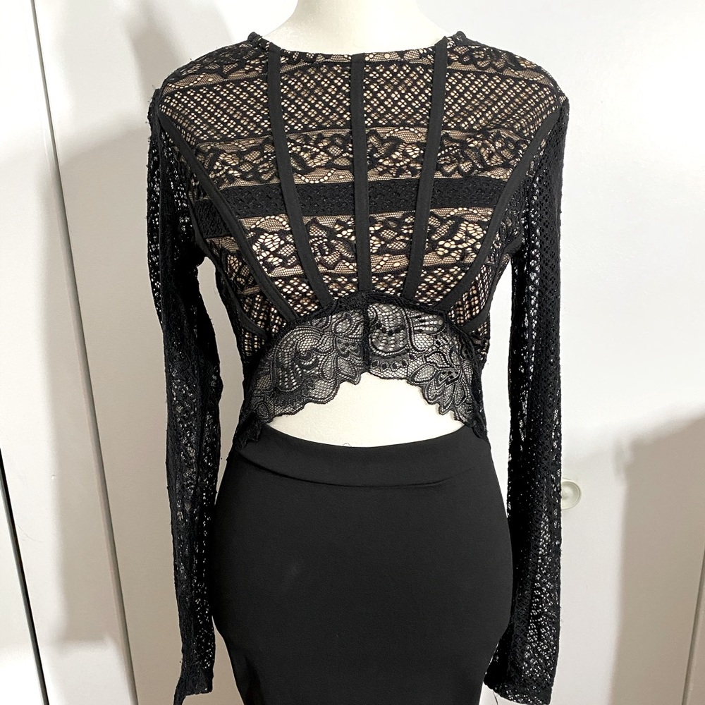 Black Mini cut-out Dress 👗 sz Sm